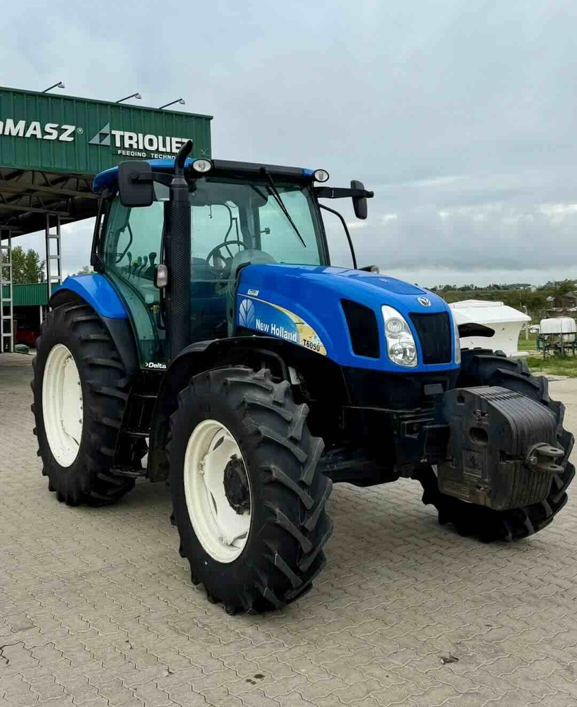 TRACTOR USADO NEW HOLLAND 6050