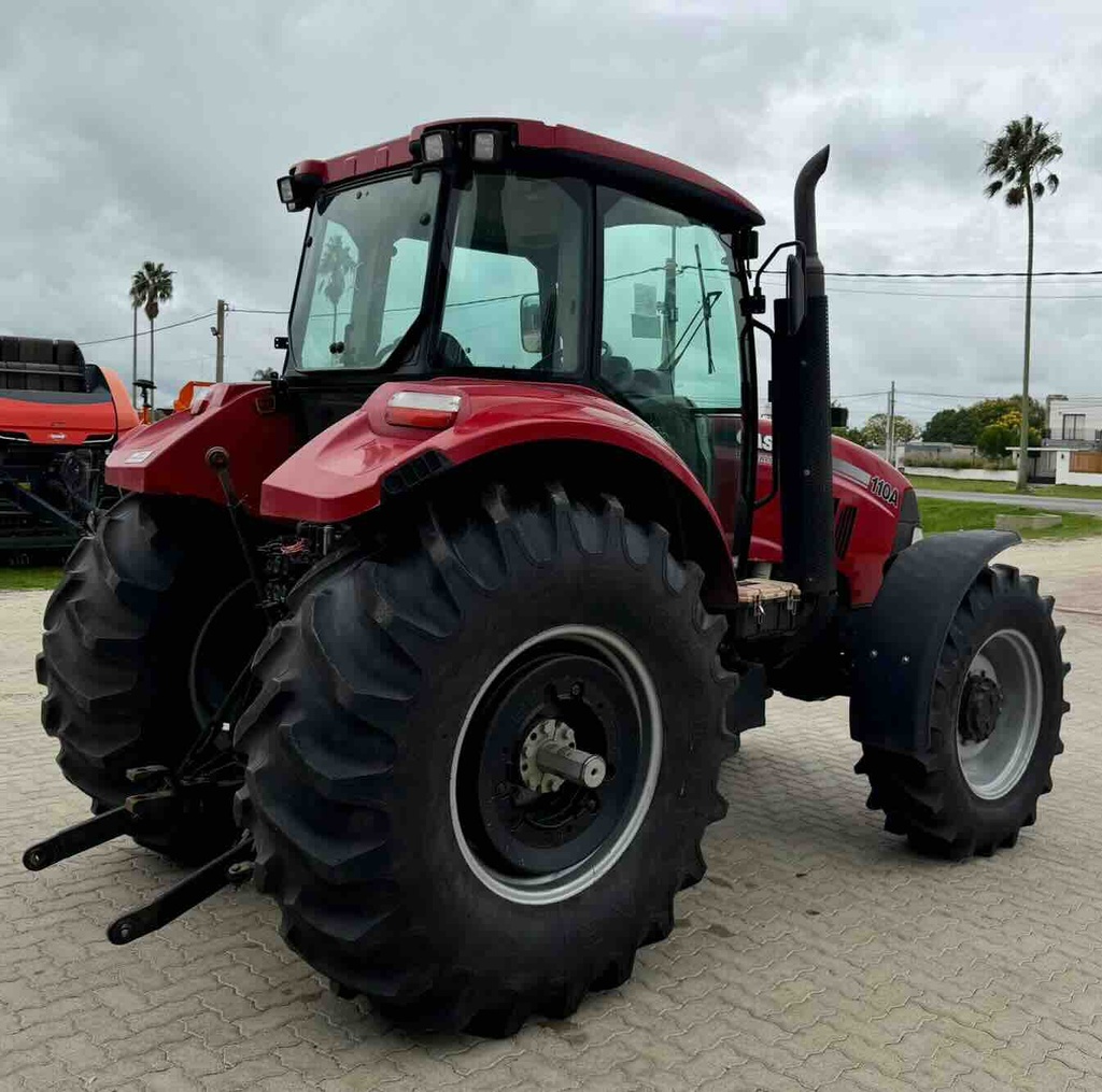 TRACTOR USADO CASE FARMALL 110 A