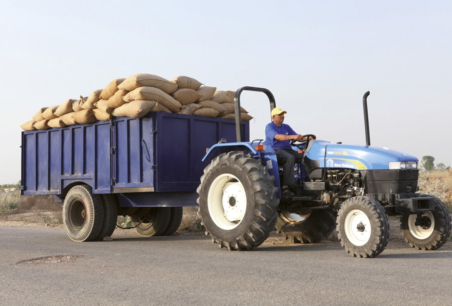 TRACTOR NVO. NEW HOLLAND TT55 4X2 ROPS