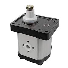 RR707400 BOMBA HIDR. NH TT/TD/FIAT 640