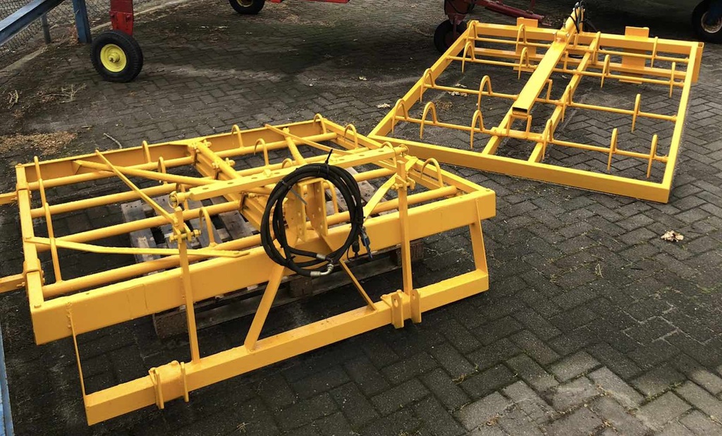 CARGADOR DE FARDOS CUADRADOS USADO