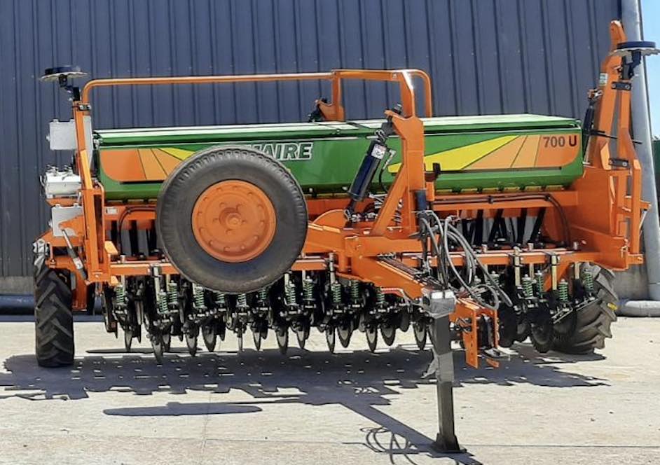 Sembradora nueva DUMAIRE 700U 21/23 LINEAS