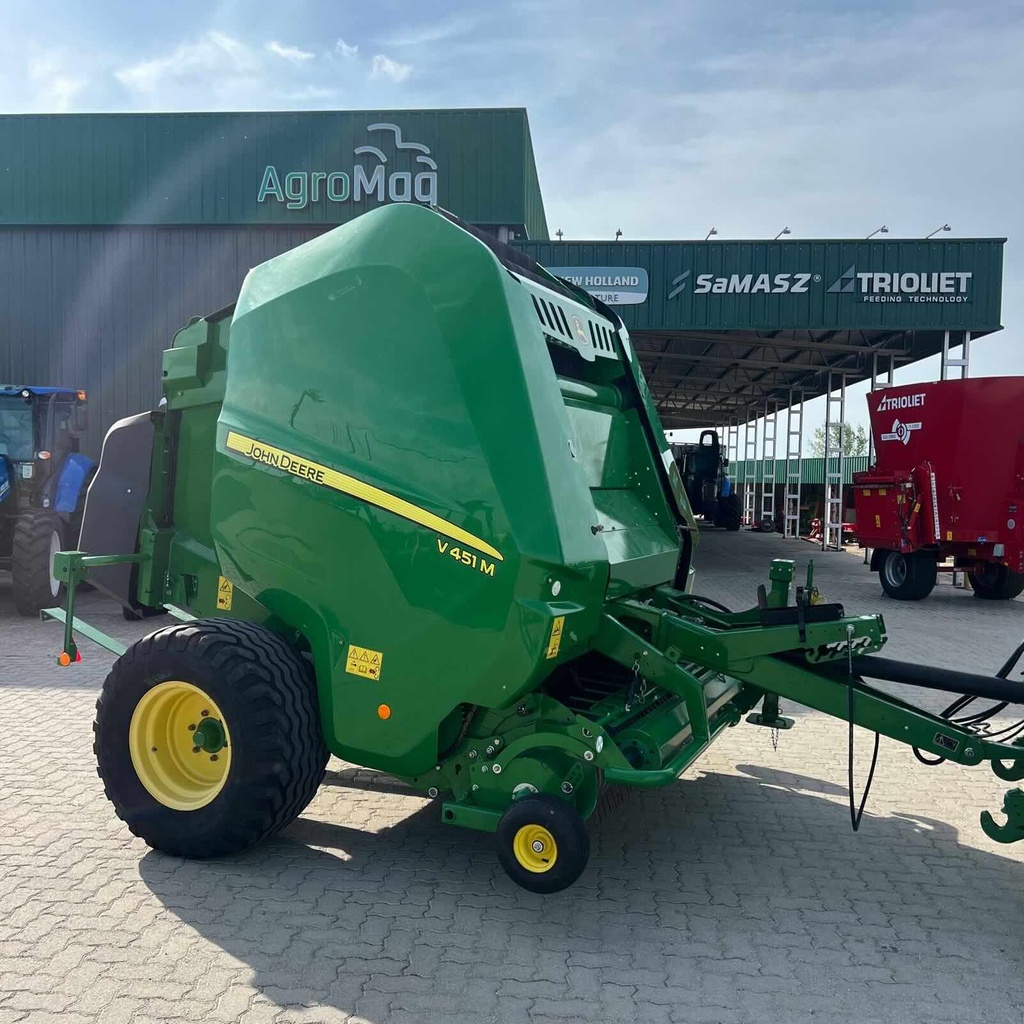 ENFARDADORA USADA JOHN DEERE V451M